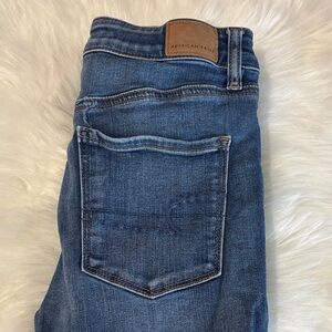 American Eagle Outfitters Women's Blue Jeans distressed next level stretch